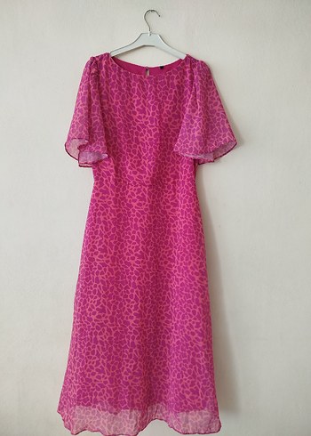 PEMBE DESENLİ A KESİM ELBİSE