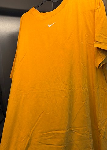 Nike Turuncu Bisiklet Yaka Tisort
