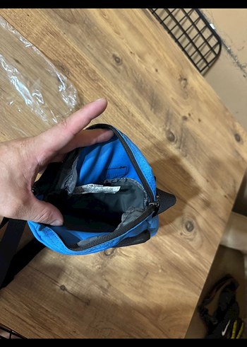 Nike Lacivert Fermuarlı Omuz Çantası - Görsel 4