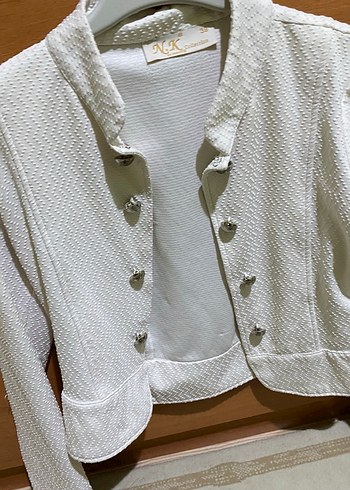 36 Beden beyaz Renk Düğmeli Beyaz Mini Kadın Blazer Ceket