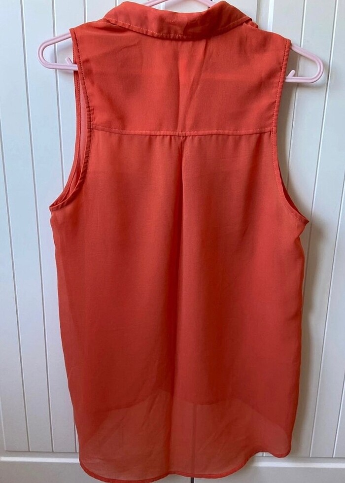 Bershka ince kolsuz gömlek - Görsel 2