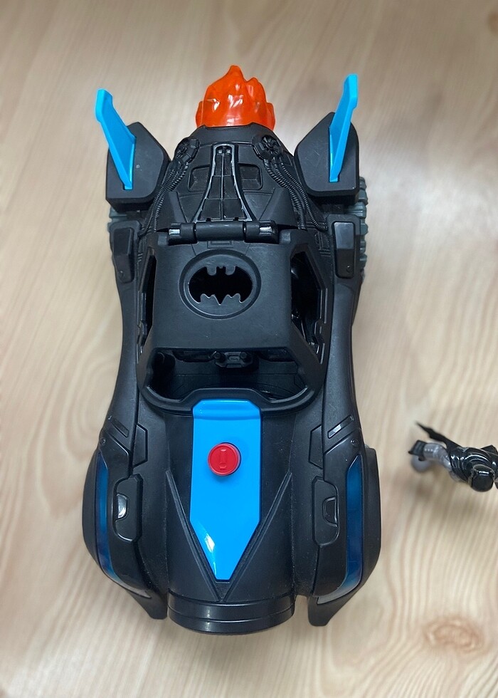 Imaginext® DC Super Friends? Işıklı Ve Sesli Batmobil - Görsel 5