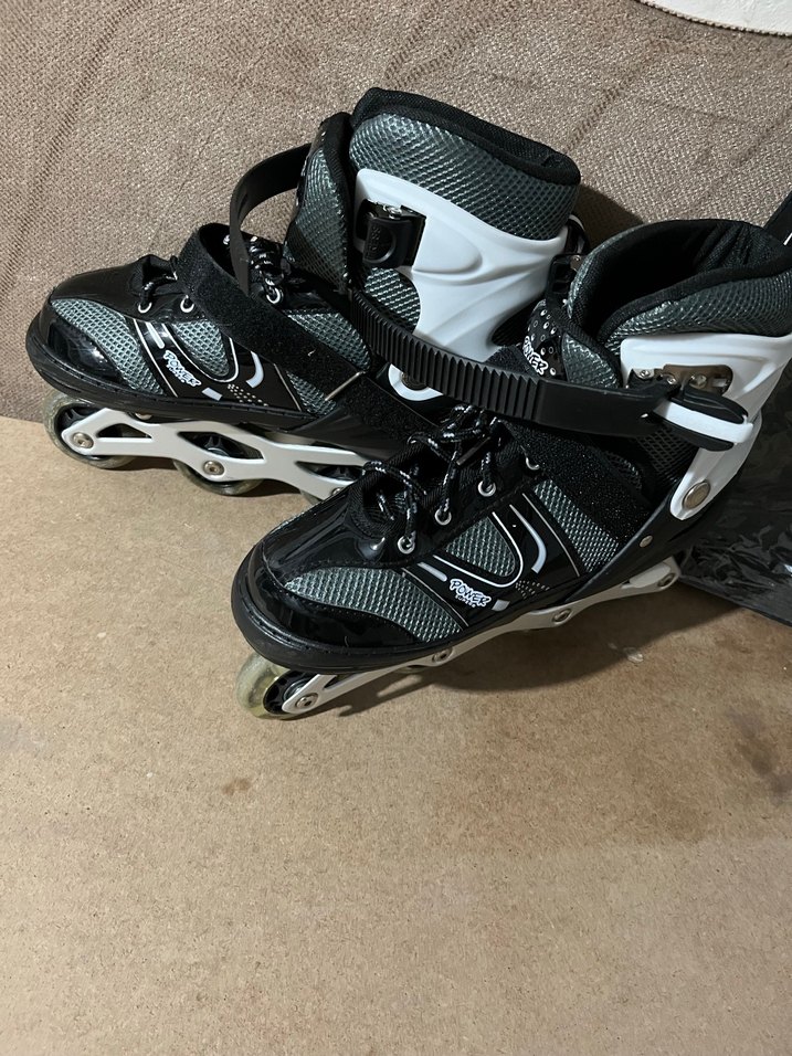 Siyah Erkek Kaykay Pateni Tokalı - Görsel 2