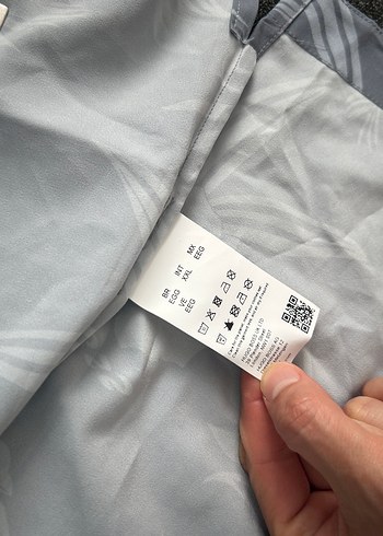 Gri Çiçek Desenli V Yakalı Erkek Gömlek - Görsel 3