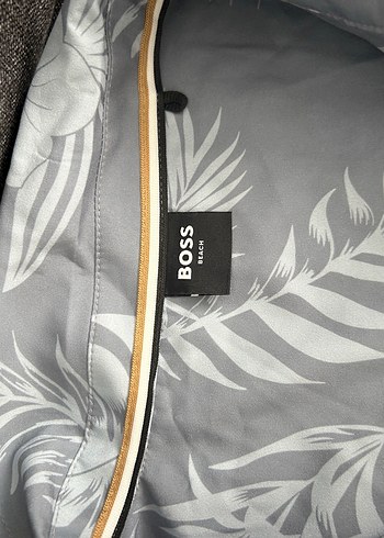 Gri Çiçek Desenli V Yakalı Erkek Gömlek - Görsel 2