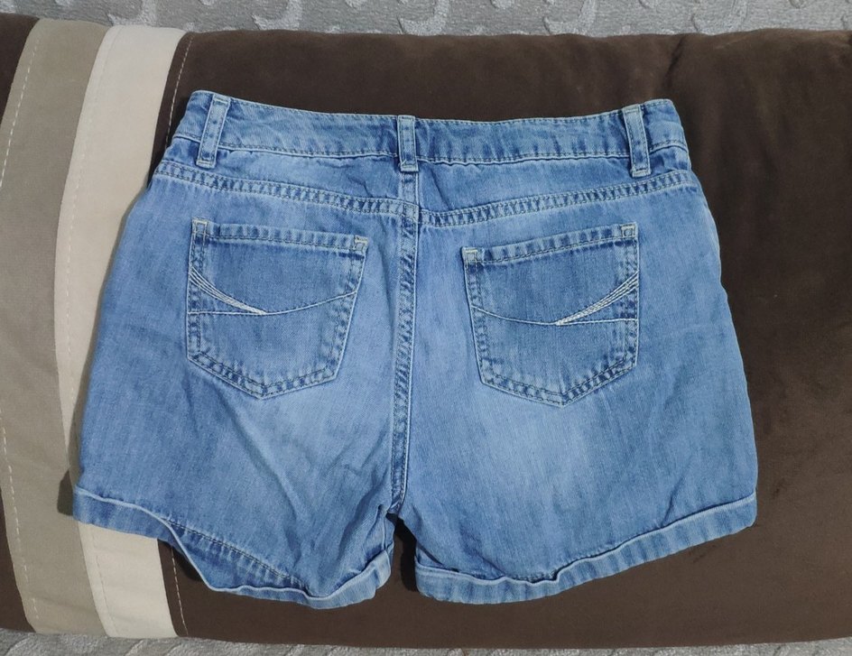 Nakışlı Mavi Denim Kız Şortu, hediyelidir  - Görsel 2