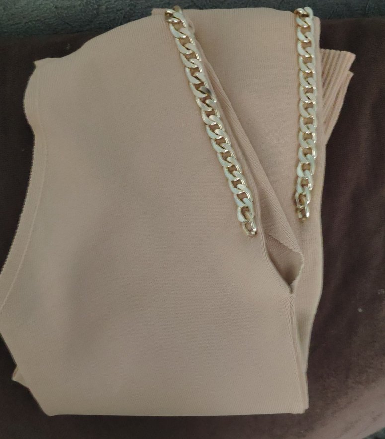 Bej V Yaka Pilili Kadın bluz, vatkalı - Görsel 2