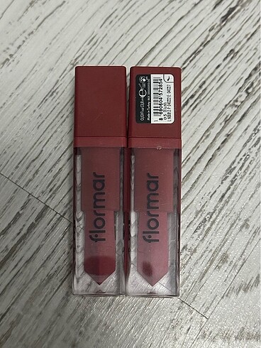 FLORMAR KİSS ME MORE 05 + maybelline