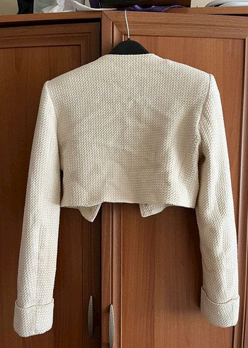 Düğmeli Krem Kısa Triko Kadın Ceket - Görsel 6
