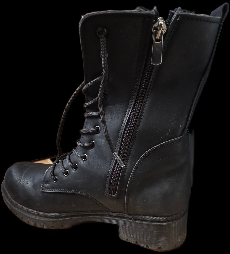 Siyah Suni Deri Kadın Bot - Görsel 3