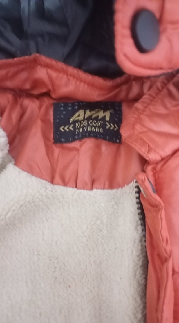 Kürklü Kapüşonlu Erkek Çocuk Kahverengi Mont - Görsel 2