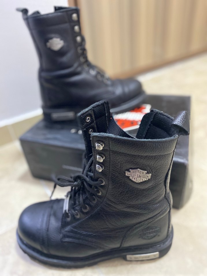 Harley Siyah Kadın Bot - Görsel 2