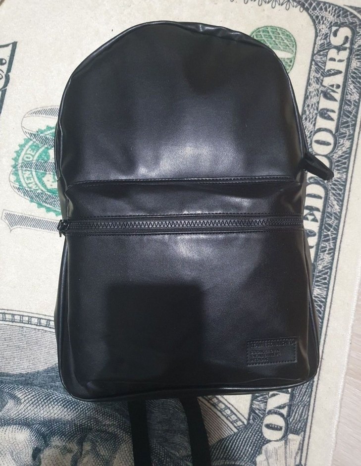 Lcw Siyah Deri Sırt Çantası - Görsel 4