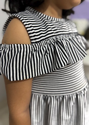 HelloBaby Kız Çocuk Çizgili Fırfırlı Elbise