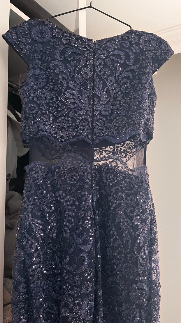 Lacivert Dantel İşlemeli Uzun Abiye Elbise - Görsel 3