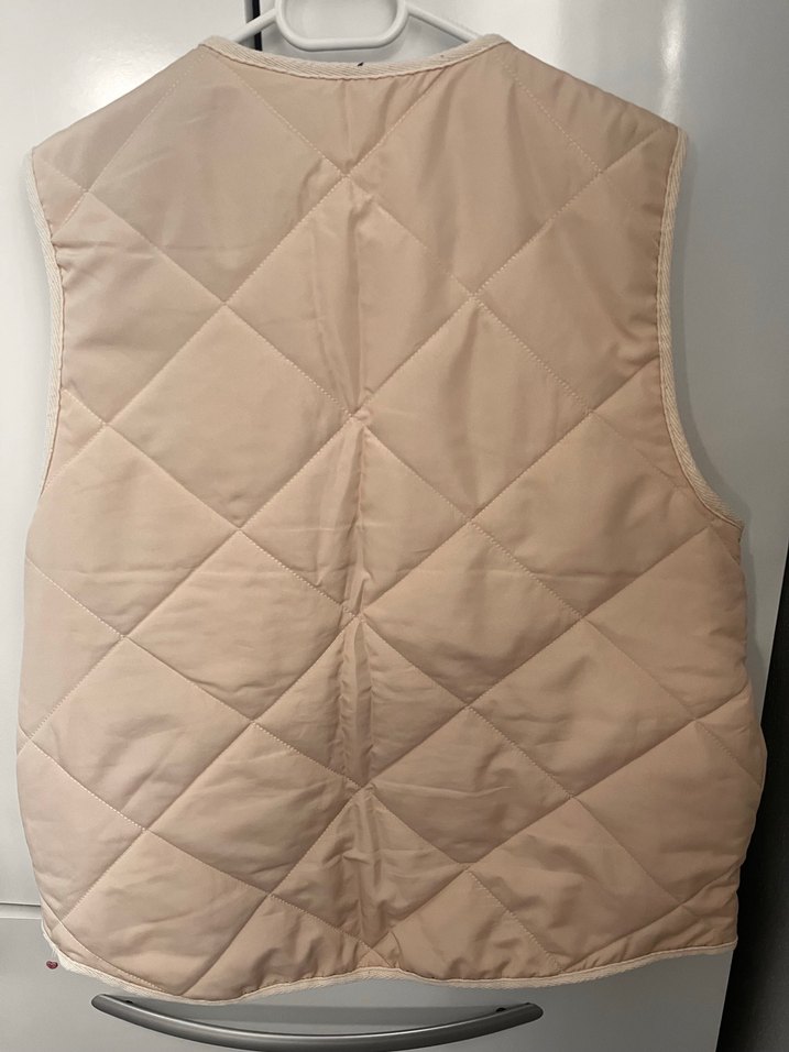 Bej Düğmeli V Yaka Kadın Yelek - Görsel 2