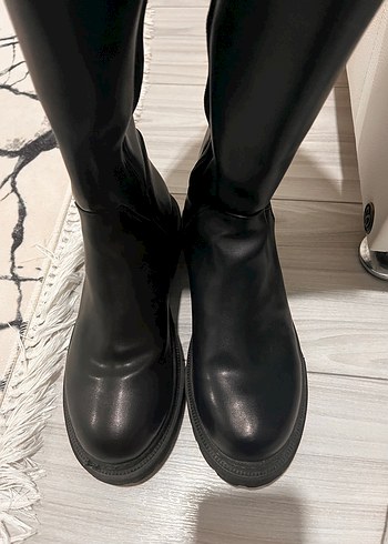 Siyah Diz Boyu Kadın Çizme - Görsel 4