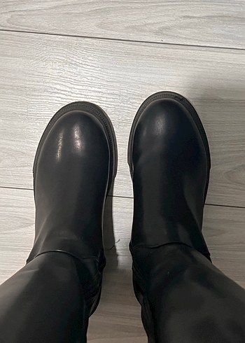 Siyah Diz Boyu Kadın Çizme - Görsel 5