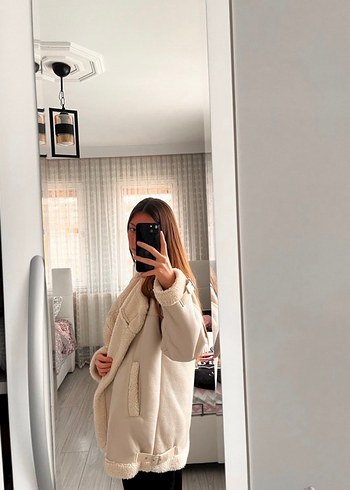 Beyaz Süet Peluş Detaylı Midi Kadın Ceket - Görsel 4