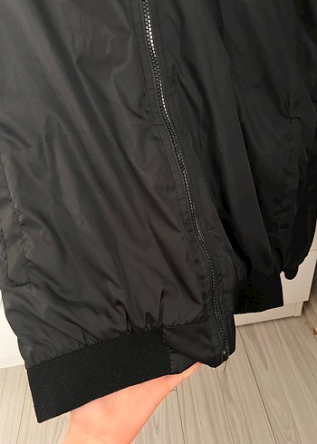 Siyah Fermuarlı ince ceket - Görsel 2