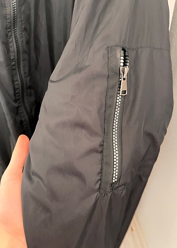 Siyah Fermuarlı ince ceket - Görsel 5