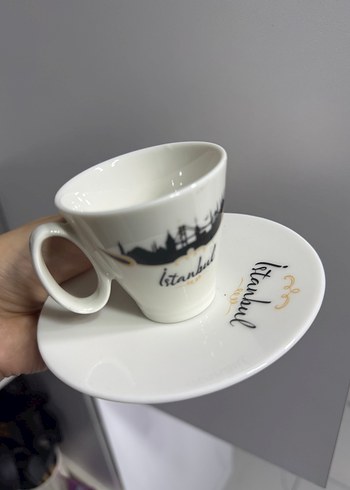 İstanbul Temalı Beyaz Kahve Fincanı ve Tabağı