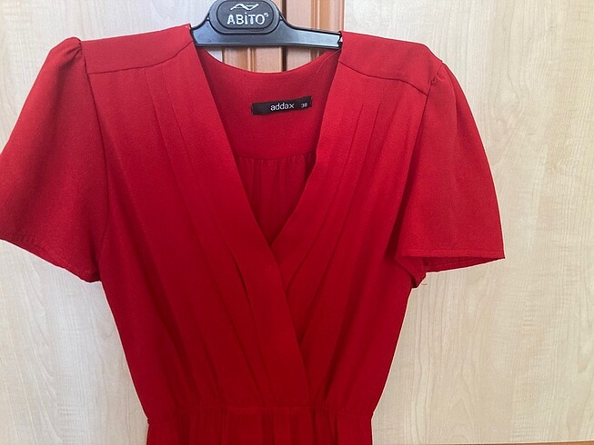 38 Beden Addax kırmızı elbise