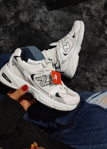NEW BALANCE 530 BEYAZ LACİVERT 