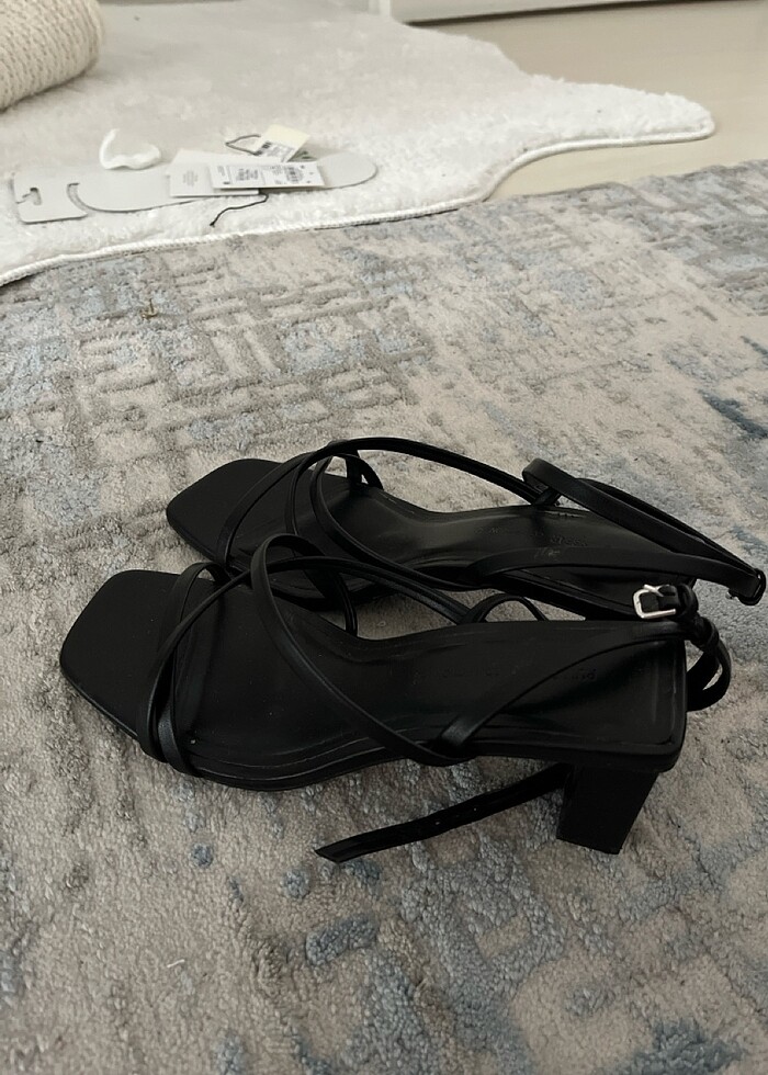 Topluklu ayakkabı - Görsel 3