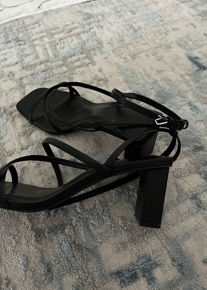 Topluklu ayakkabı - Görsel 4