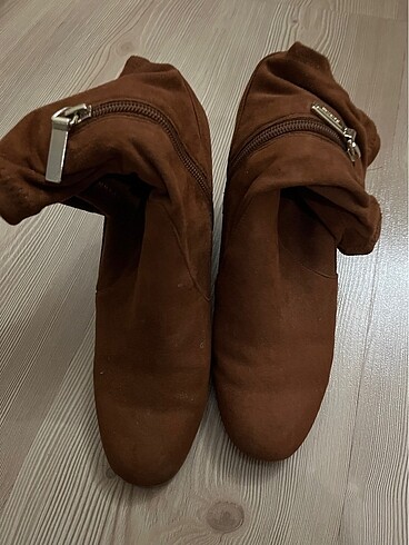 37 Beden camel Renk Kısa bot