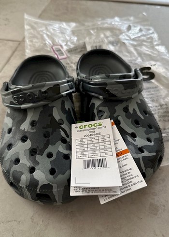 Gri Kamuflaj Desenli Crocs Terlik