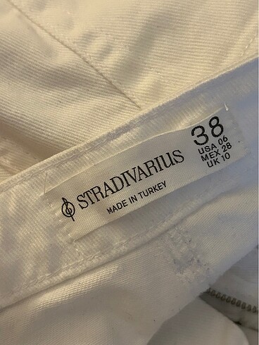 38 Beden beyaz Renk Stradivarius D92 Jean