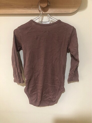 H&M 9-12 ay kahverengi renk H&M body çıtçıtlı badi