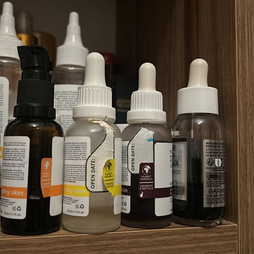 The Purest aha bha peeling c vitamin arbutin garnier kömür serum - Görsel 2