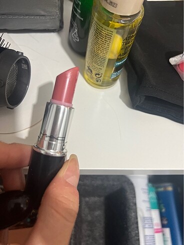 MAC Mac ruj 558 numara