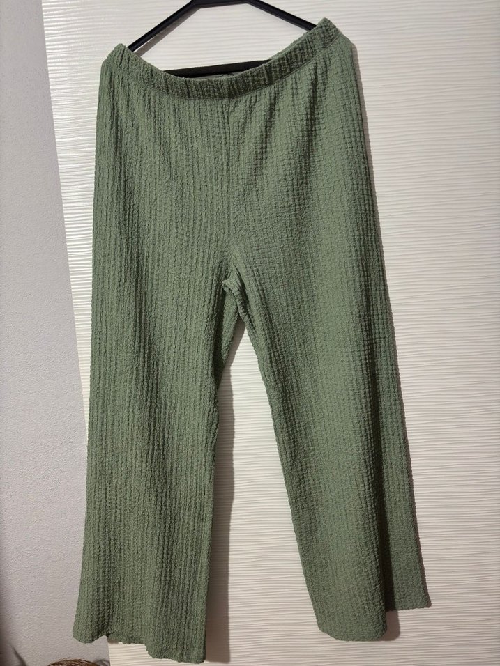 Kadın Yeşil Keten Bol Kesim Pantolon - Görsel 3
