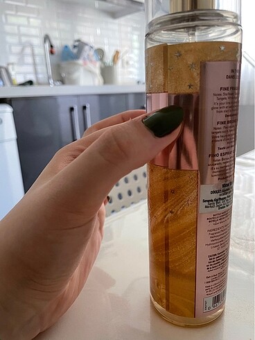 Beden Renk Bath and body works vücut spreyi