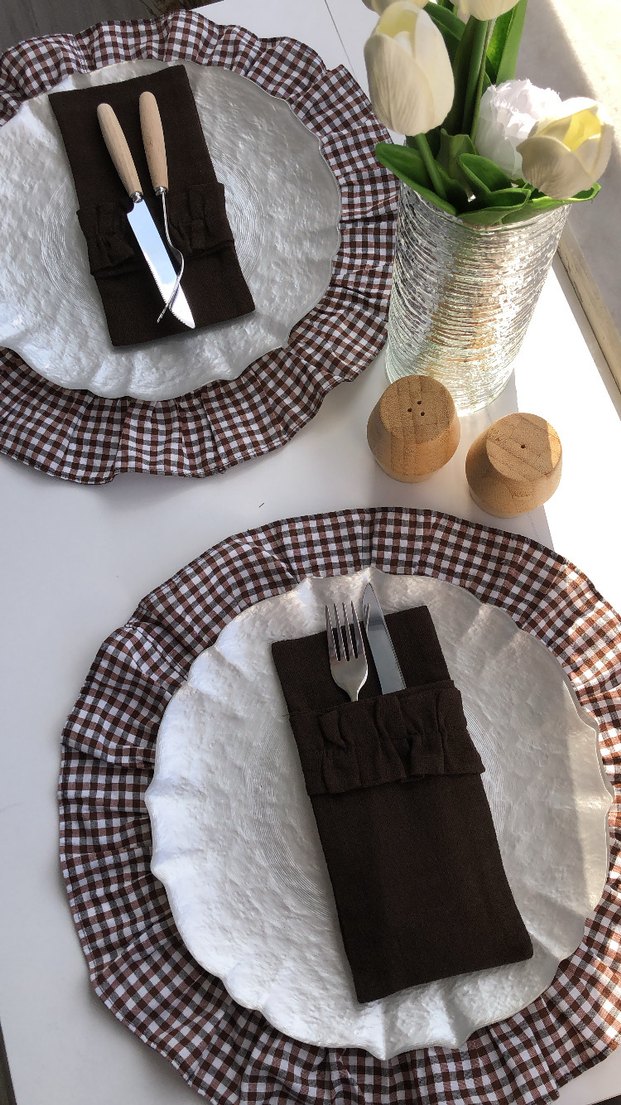 Kahverengi Fırfırlı Çatal Bıçak Kılıfı - Görsel 2