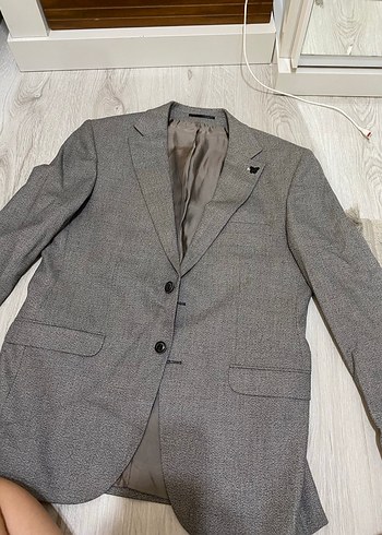 Gri Düğmeli Erkek Ofis Takım Ceketi