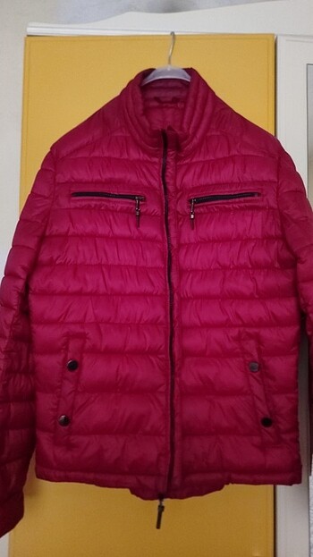 Kırmızı mont kuş tüyü üretimi fıyatı 2500 tl cıvarı çok sıcak tu