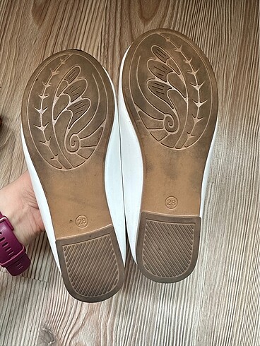 LC Waikiki Fiyonk Detaylı Kız Çocuk Babet- LCW