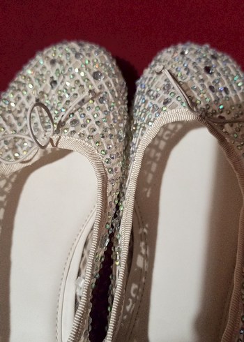 Beyaz İşlemeli Boncuklu  Babet.cok az kullanıldı.saglam.temiz - Görsel 5