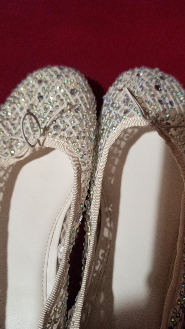 Beyaz İşlemeli Boncuklu  Babet.cok az kullanıldı.saglam.temiz - Görsel 5