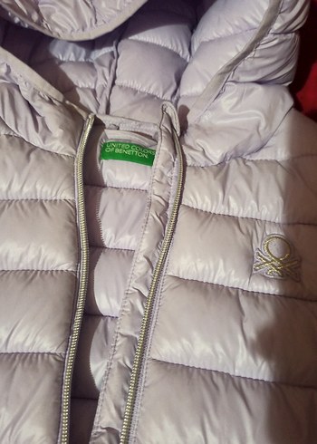 Kapüşonlu Benetton şişme yelek .az kullanılmış.tertemizdir - Görsel 2