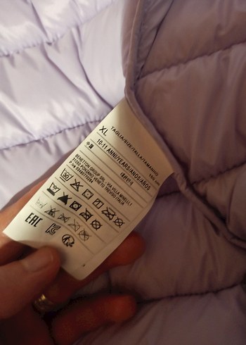 Kapüşonlu Benetton şişme yelek .az kullanılmış.tertemizdir - Görsel 8