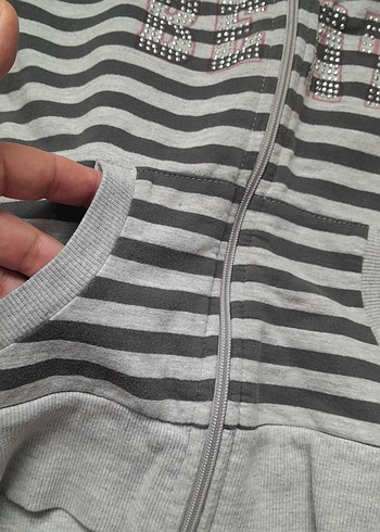 10 Yaş Beden Kız Çocuk Gri Çizgili Kapüşonlu Sweatshirt
