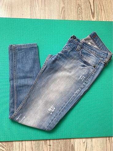 Levis/70?