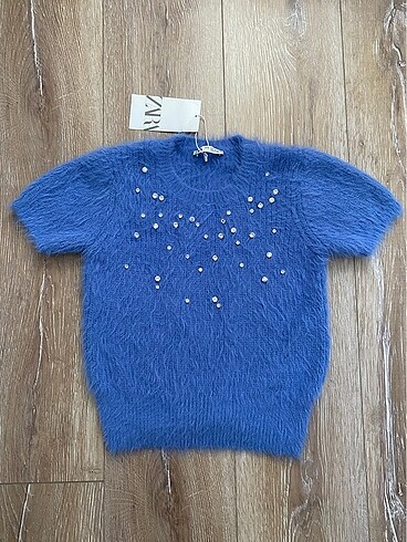 Zara Blu