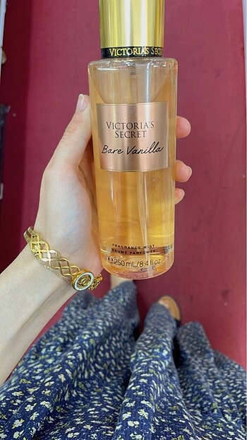 Vucüt spreyi bare vanilla
